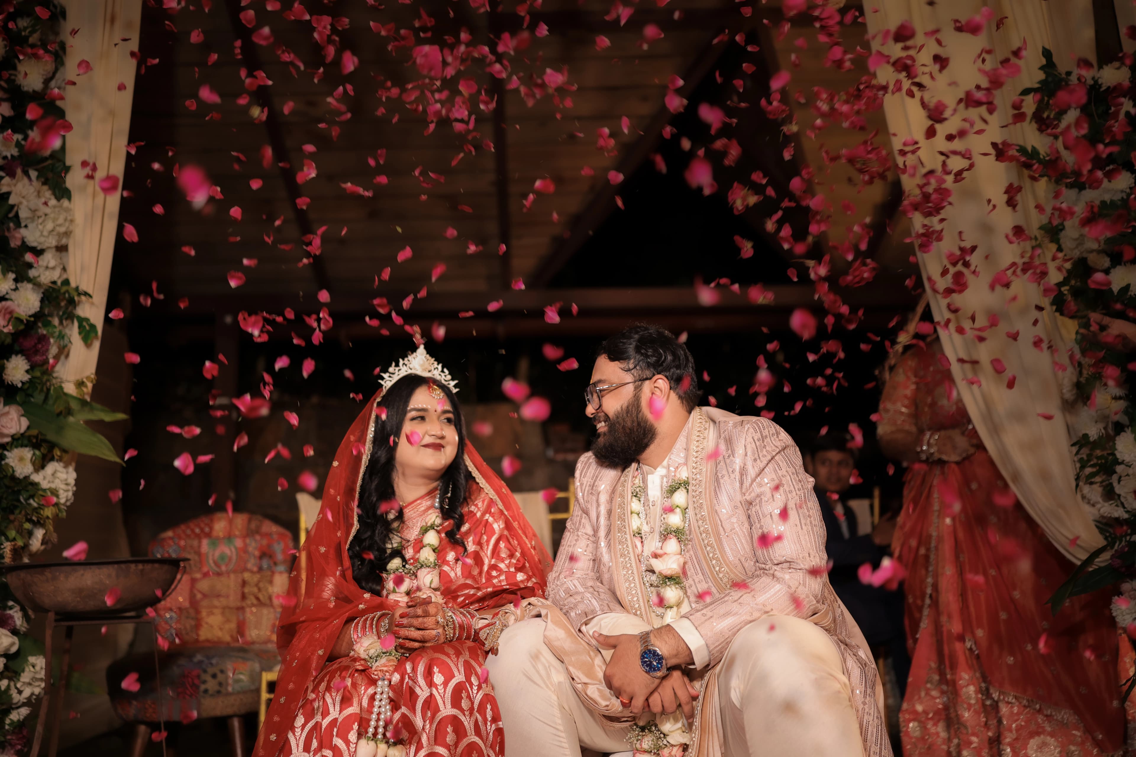 Details on the mandap